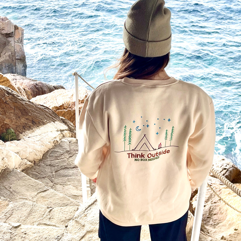 “Think Outside” Φούτερ